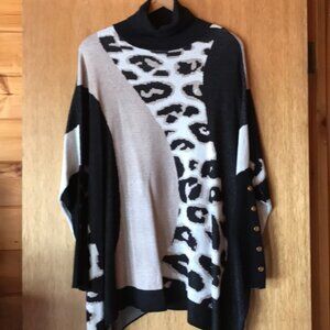 Joseph A Poncho Style Turtleneck Sweater Medium